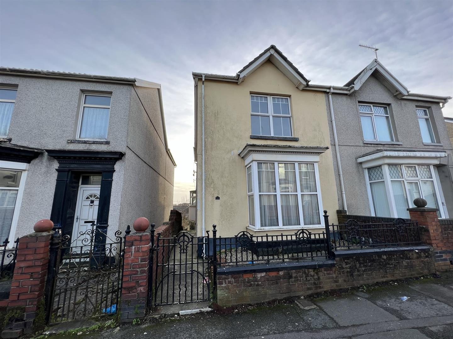 Properties for Sale Davies Craddock